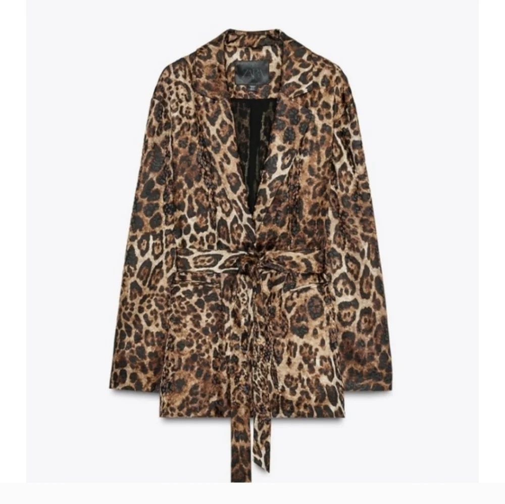 Zara ANIMAL PRINT JACQUARD BLAZER Size XS